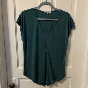 Green Envelope Teal Short Sleeve Top